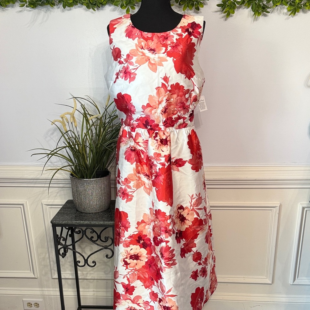 NWT Donna Ricco Red and White Floral Sleeveless Fit Flare Summer Dress 16